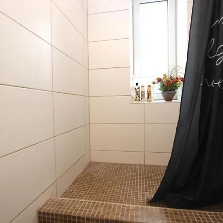 Riga Mezaparks Apartment + Private Parking Exterior photo